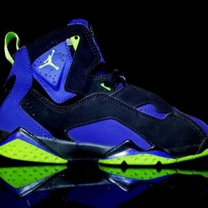 Jordan True Flight 13C